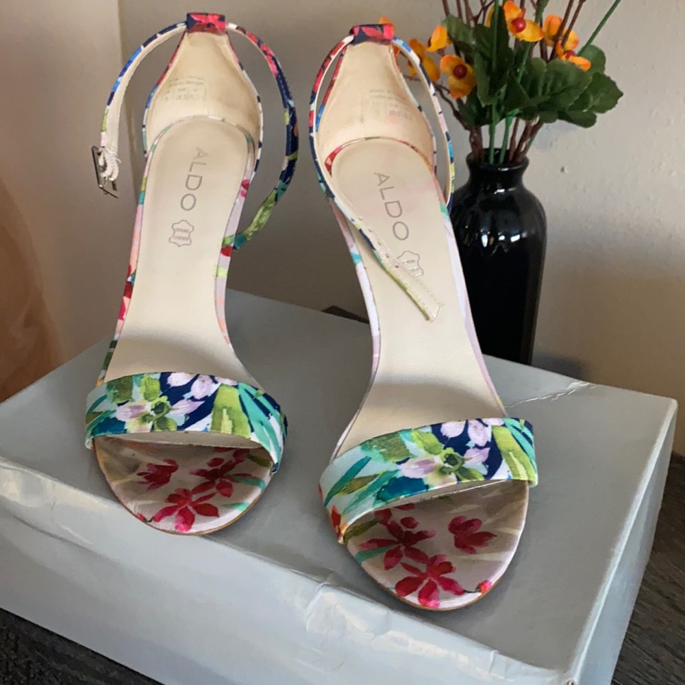 Floral heels